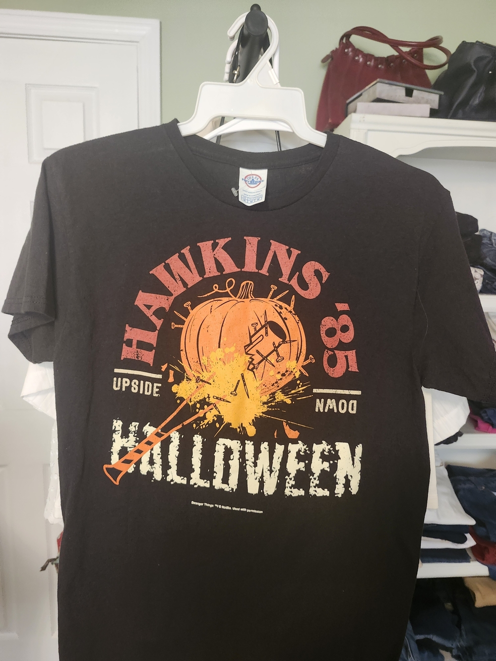 Black 'Hawkins '85 Halloween' Graphic Tee